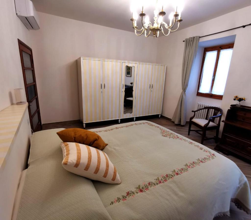 Casa Remo - Dolce Soggiorno Nella Piazza Di Greve Greve in Chianti Exteriör bild