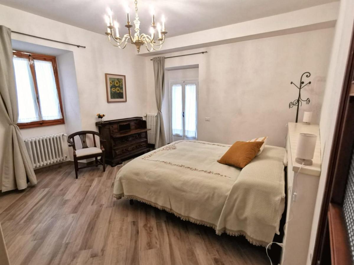 Casa Remo - Dolce Soggiorno Nella Piazza Di Greve Greve in Chianti Exteriör bild